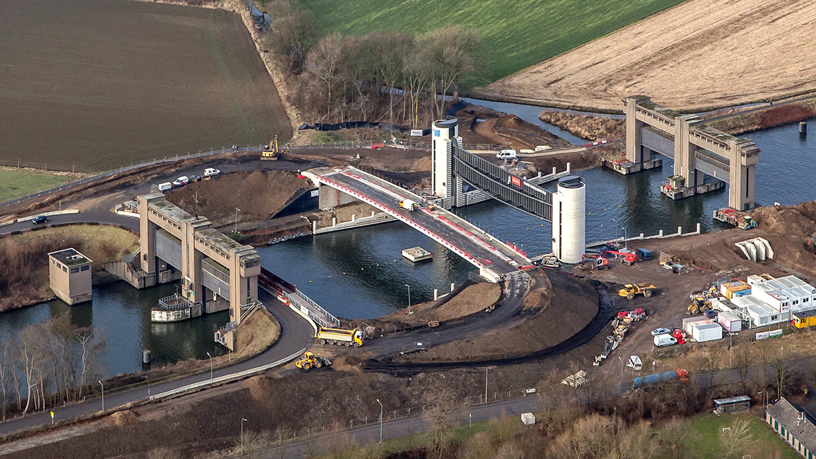 Construction Limmel Lock Making Progress 