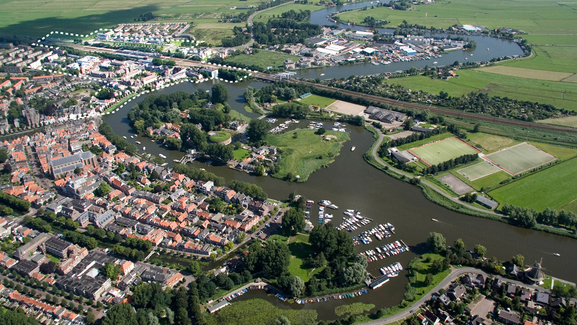 Rijksadviseur selecteert karres+brands voor station Weesp